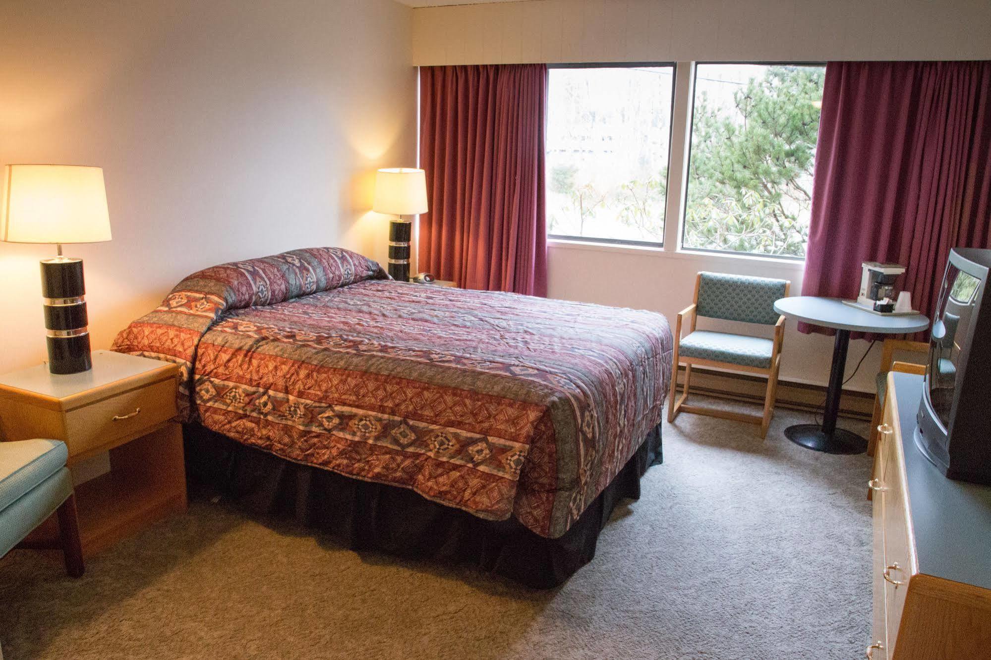 Providence Place Inn Port Hardy Luaran gambar