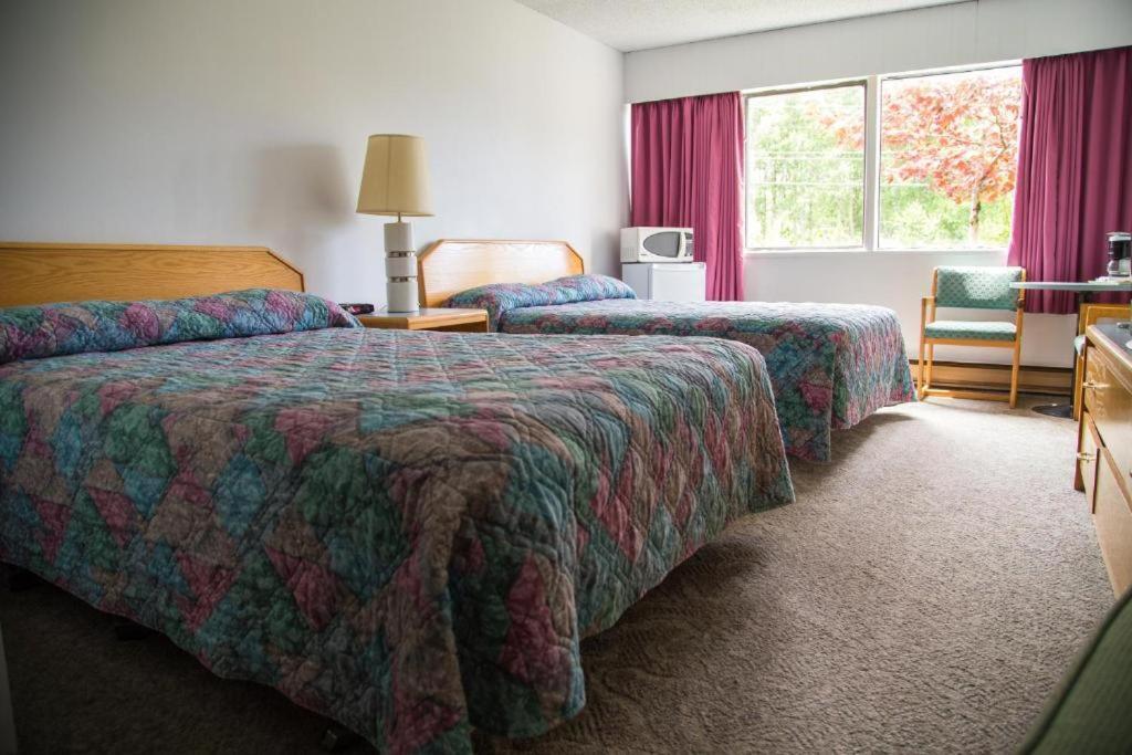 Providence Place Inn Port Hardy Luaran gambar