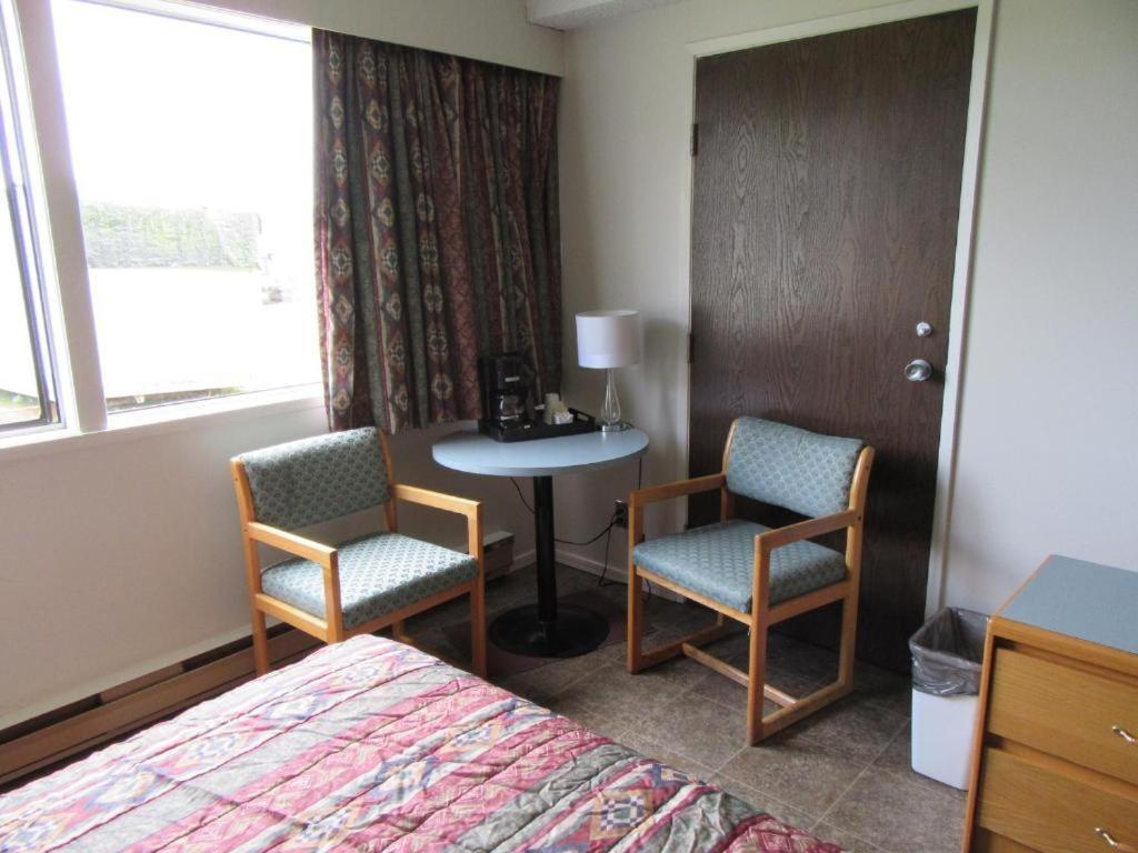 Providence Place Inn Port Hardy Luaran gambar