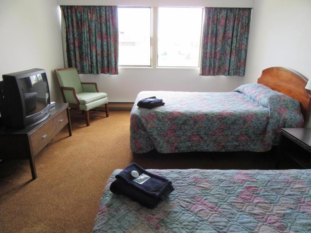 Providence Place Inn Port Hardy Luaran gambar